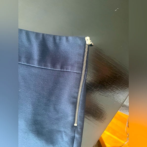 J. Crew Navy Skirt w Side Zipper - Picture 2 of 4